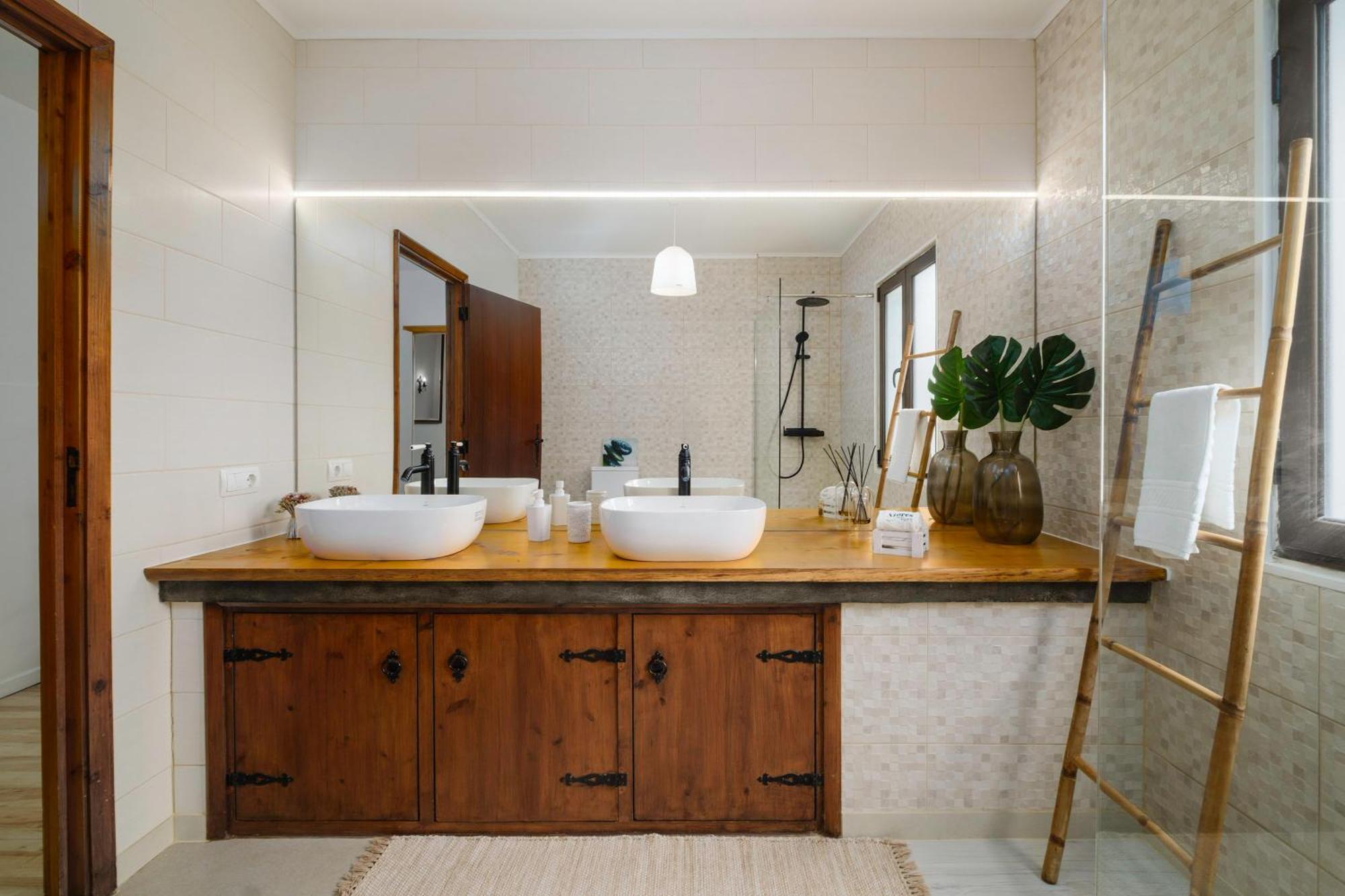 Casa Das Hortencias By Azoresrent Farroupo Exterior photo